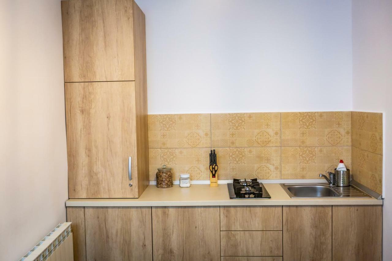 Central Apartment บราชอฟ ภายนอก รูปภาพ