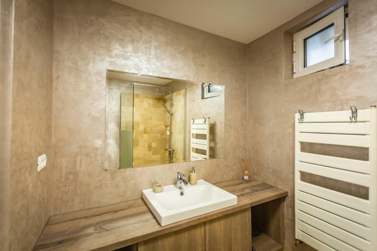 Central Apartment บราชอฟ ภายนอก รูปภาพ